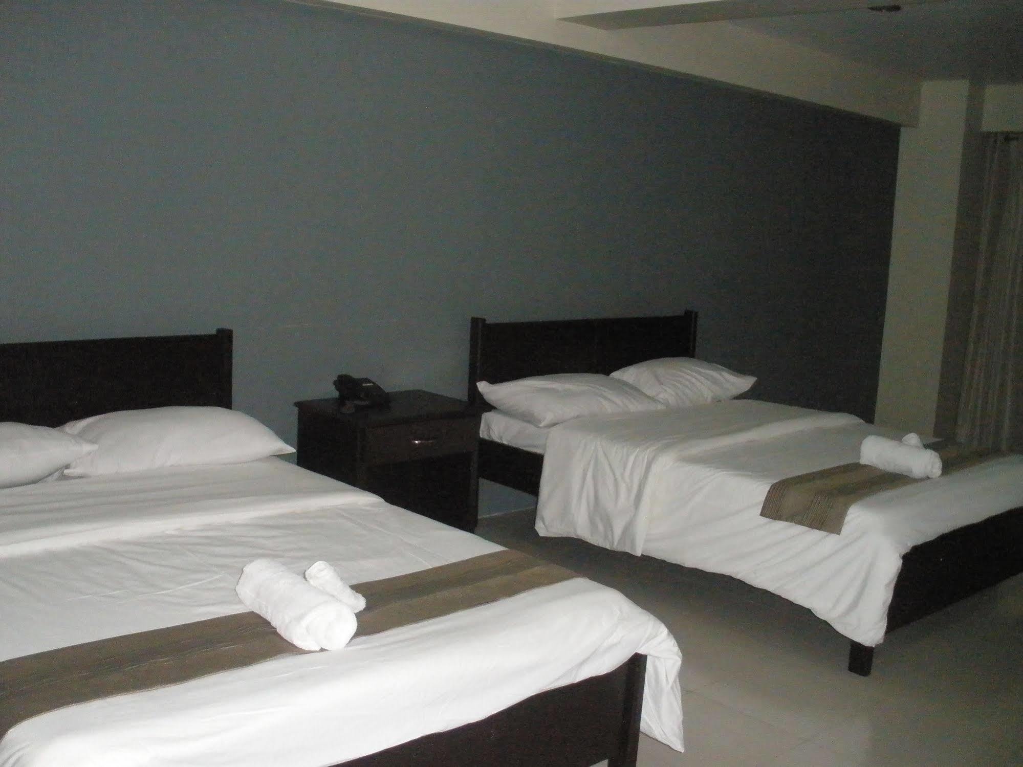 Hotel Casa Bel Baguio City Esterno foto
