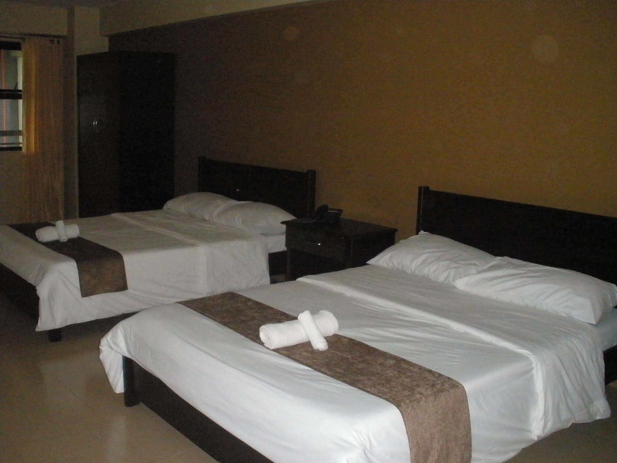 Hotel Casa Bel Baguio City Esterno foto